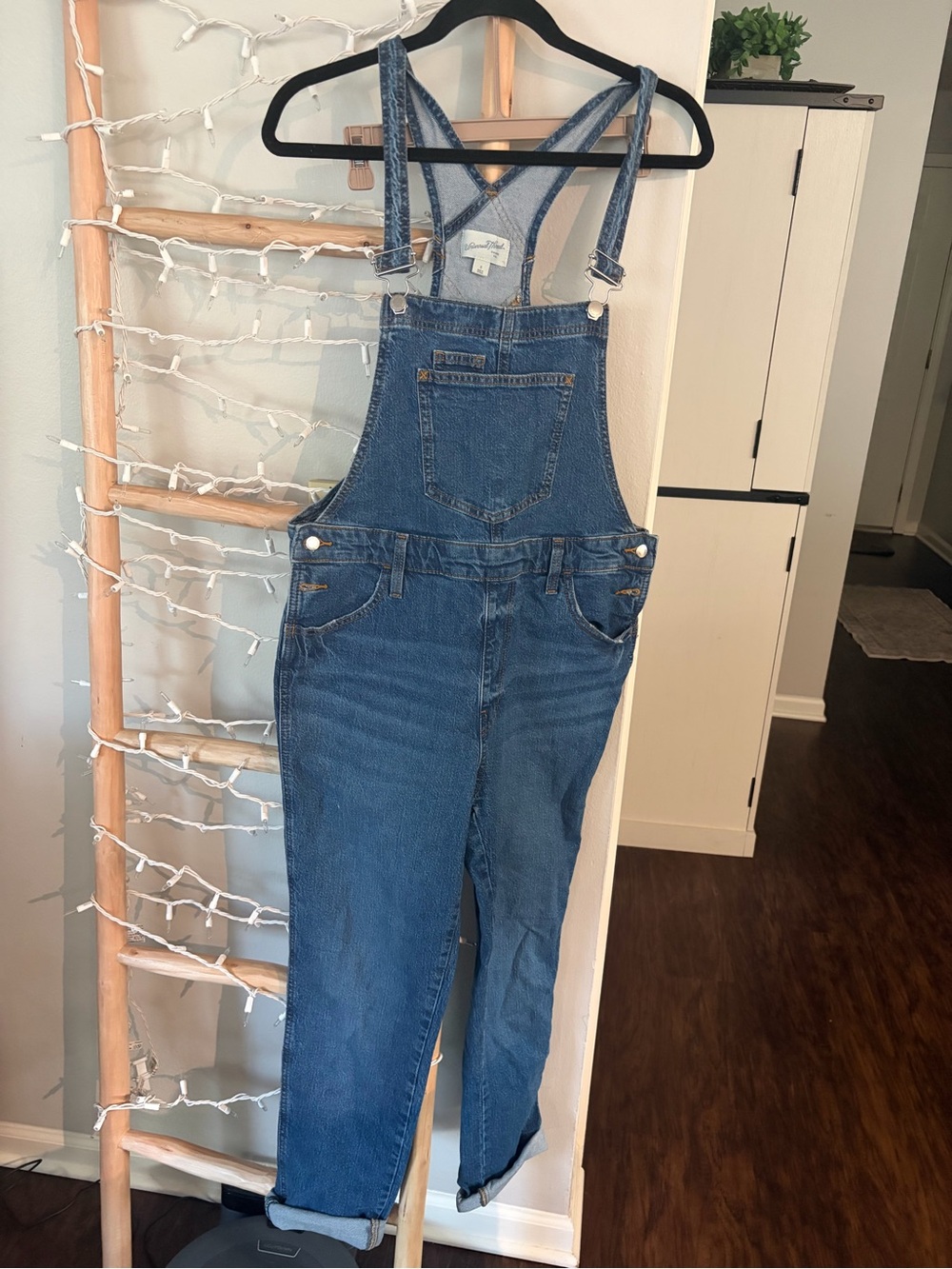 Universal Thread Blue Denim Women's Overalls